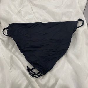 Frankies Bikini Black bikini top